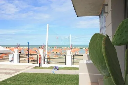 Hotel & Residence Cavalluccio Marino Rimini